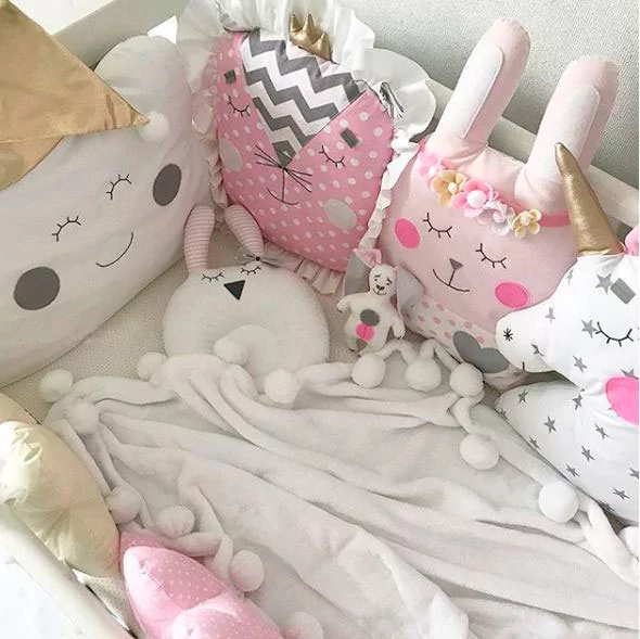 Комплект бортиков №3 для девочки "Маленькая Принцесса" в кроватку на 4 стороны, 9 предметов с Зайкой Лулу в веночке, Совой и Оленем