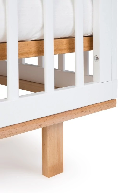Кроватка-трансформер Mirra, белая от Happy Baby является прекрасным решением для новорожденного