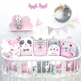 Комплект бортиков (бамперов) в овальную кроватку Новорожденному "Маленькая принцесса" из 10 предметов