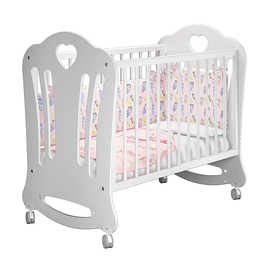 Кроватка для новорожденного на колесиках Laluca Sharlotta без декора в белом цвете