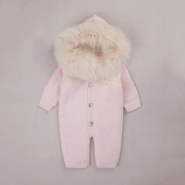 Утепленный комбинезон для новорожденного с капюшоном и меховой отделкой Наследник Выжанова, розовый