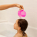 Розовый кувшин для мытья малыша от Munchkin краем из мягкого пластика